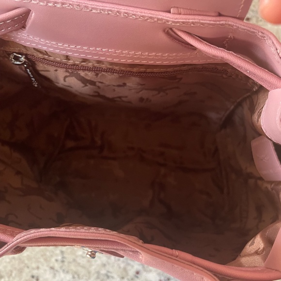 Extra Small Le Pliage Leather Backpack from LONGCHAMP - Picture 4 of 5